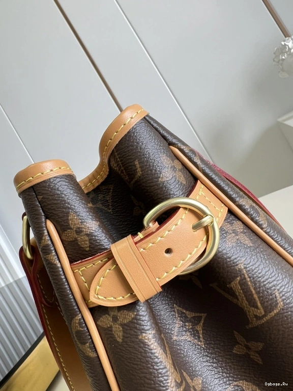 VUITTON Monogram bag-25*23*15CM LOUIS 0502